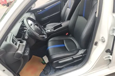Honda Civic 2016, 66100 км, за 10533 USD - фото 17