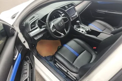 Honda Civic 2016, 66100 км, за 10533 USD - фото 18