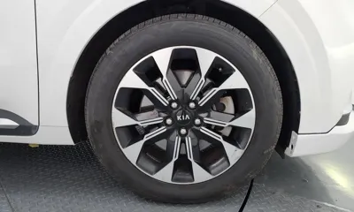 Kia Canival 2021, 108664 км, за 21523.16 USD