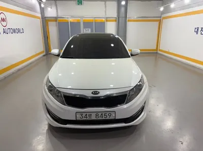 Kia K5 · 2013 год
