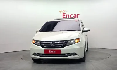 Honda Odyssey 2016, 213315 км, за 5382.7 USD