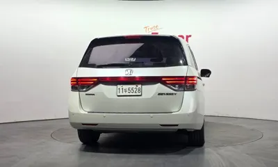 Honda Odyssey 2016, 213315 км, за 5382.7 USD