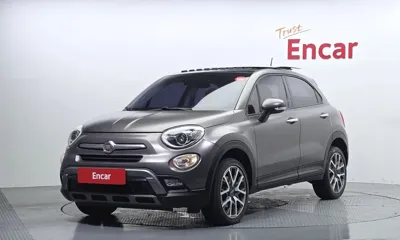 Fiat 500X · 2016 год