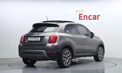 Fiat 500X 2016, 88061 км, за 5850.61 USD