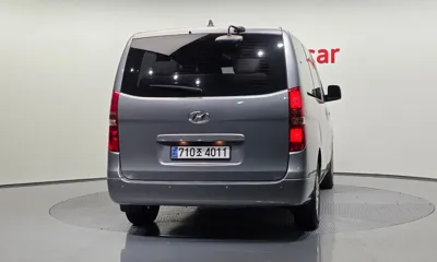 Hyundai Starex 2019, 115249 км, за 10571.52 USD