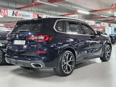 BMW X5 2022, 67296 км, за 44177.5 USD