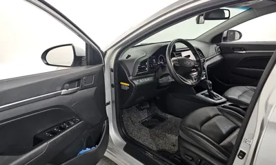 Hyundai Avante 2019, 104094 км, за 7680.19 USD - фото 10