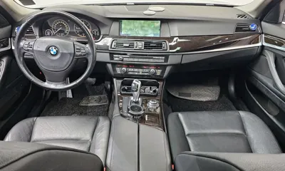 BMW 5-Series 2011, 145861 км, за 4030.42 USD - фото 7