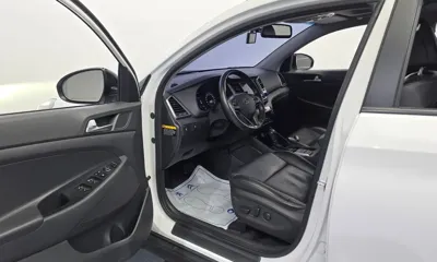 Hyundai Tucson 2016, 125439 км, за 8388.42 USD - фото 10