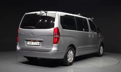 Hyundai Starex 2018, 140480 км, за 5789.75 USD