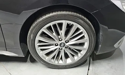 Hyundai Grandeur 2018, 189043 км, за 6175.65 USD - фото 5