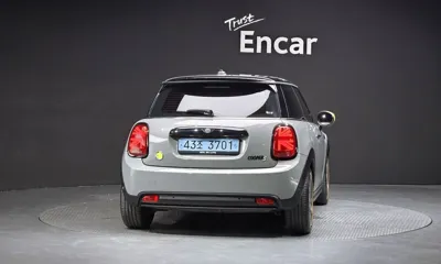 MINI Cooper 2023, 20285 км, за 18136.9 USD