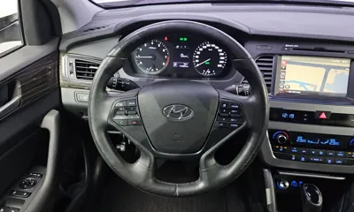 Hyundai Sonata 2015, 115355 км, за 5445.35 USD - фото 14
