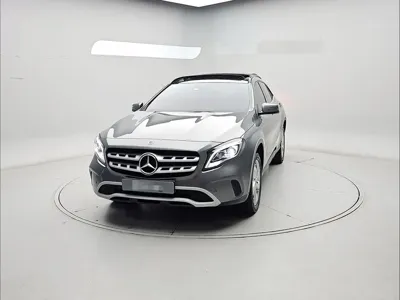 Mercedes-Benz GLA-Class · 2018 год