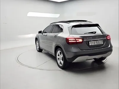 Mercedes-Benz GLA-Class 2018, 65768 км, за 10538.65 USD