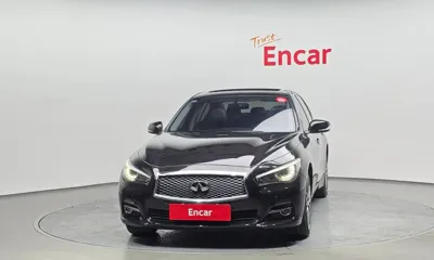 Infiniti Q50 2016, 156377 км, за 3387.62 USD