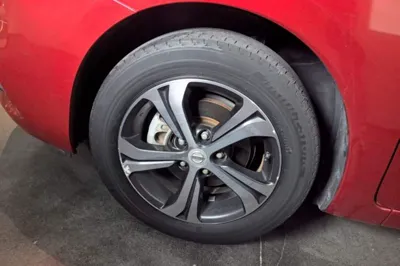 Nissan Tiida 2019, 45599 км, за 9816 USD - фото 10
