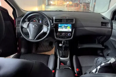 Nissan Tiida 2019, 45599 км, за 9816 USD - фото 12