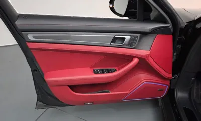 Porsche Panamera 2023, 45838 км, за 79190.96 USD - фото 24