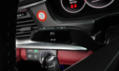 Porsche Panamera 2023, 45838 км, за 79190.96 USD - фото 40