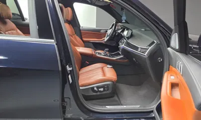 BMW X7 2021, 102981 км, за 44751.49 USD - фото 26