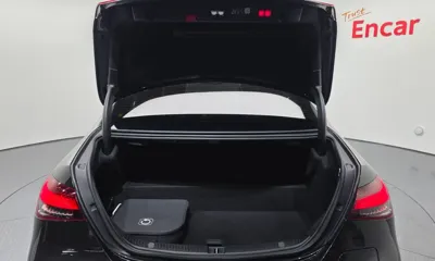 Mercedes-Benz E-Class 2023, 60107 км, за 26257.06 USD - фото 20