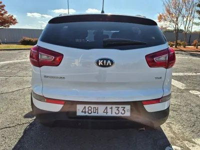 Kia Sportage 2013, 136520 км, за 4889.33 USD