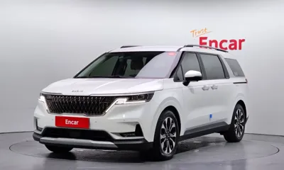 Kia Canival · 2023 год