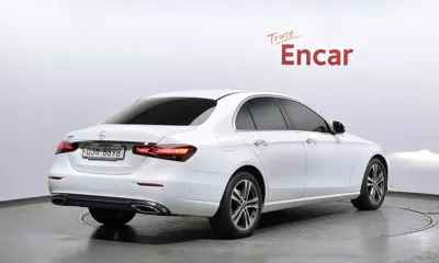 Mercedes-Benz E-Class 2023, 34291 км, за 27701.2 USD