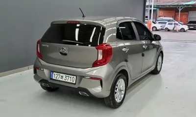 Kia Morning 2021, 25800 км, за 7267.92 USD