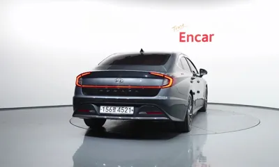 Hyundai Sonata 2020, 178598 км, за 10097.73 USD