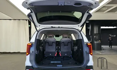 Kia Canival 2024, 7161 км, за 28543.11 USD - фото 20