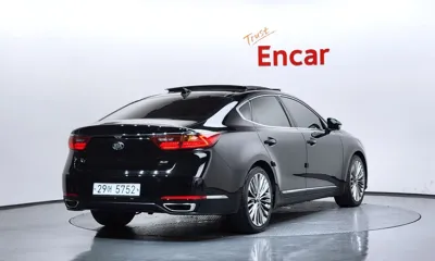 Kia K7 2017, 141075 км, за 7351.98 USD