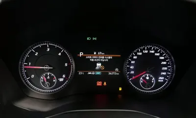 Hyundai Santafe 2023, 36272 км, за 16345.02 USD - фото 8