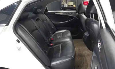 Hyundai Sonata 2014, 184987 км, за 6487.68 USD - фото 12