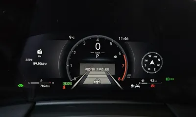 Lexus LM 2025, 7802 км, за 131364.9 USD - фото 8