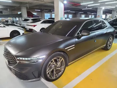 Genesis G90 2023, 25130 км, за 17644.74 USD