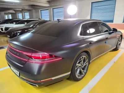 Genesis G90 2023, 25130 км, за 17644.74 USD