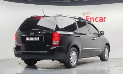 Kia Canival 2012, 136823 км, за 2604.67 USD