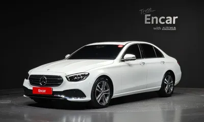 Mercedes-Benz E-Class · 2023 год