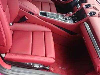 Porsche 718 2024, 2300 км, за 71805.55 USD - фото 8