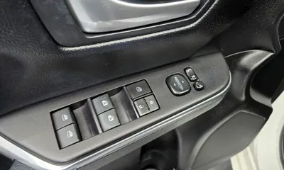 Toyota Camry 2016, 128185 км, за 8079.35 USD - фото 17