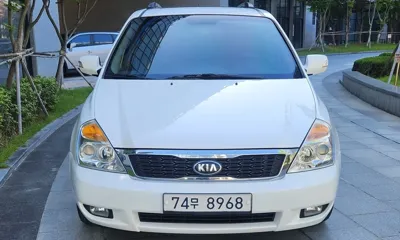 Kia Canival · 2013 год