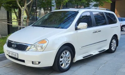 Kia Canival 2013, 185000 км, за 2732.24 USD