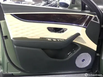 Bentley Flying Spur 2022, 42564 км, за 118637.41 USD - фото 11