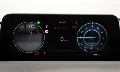 Hyundai Staria 2024, 79854 км, за 19602.63 USD - фото 8