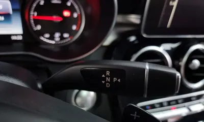 Mercedes-Benz C-Class 2018, 95126 км, за 10733.81 USD - фото 9