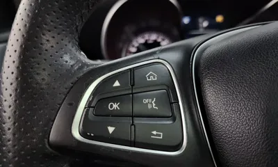 Mercedes-Benz C-Class 2018, 95126 км, за 10733.81 USD - фото 17
