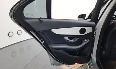 Mercedes-Benz C-Class 2018, 95126 км, за 10733.81 USD - фото 25