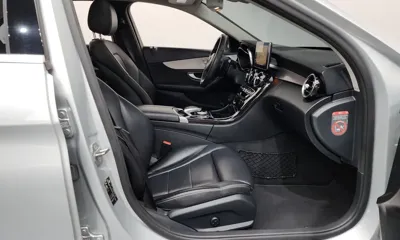 Mercedes-Benz C-Class 2018, 95126 км, за 10733.81 USD - фото 26